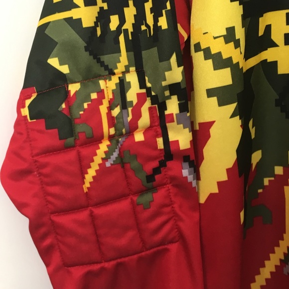 KELME Soccer Jersey - Picture 3 of 6